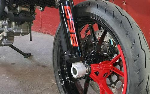 2027 Ducati Hypermotard 698 Mono RVE Graffiti Livery