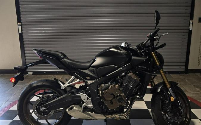 2026 Honda® CB650R E-Clutch