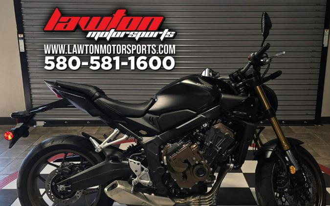 2026 Honda® CB650R E-Clutch