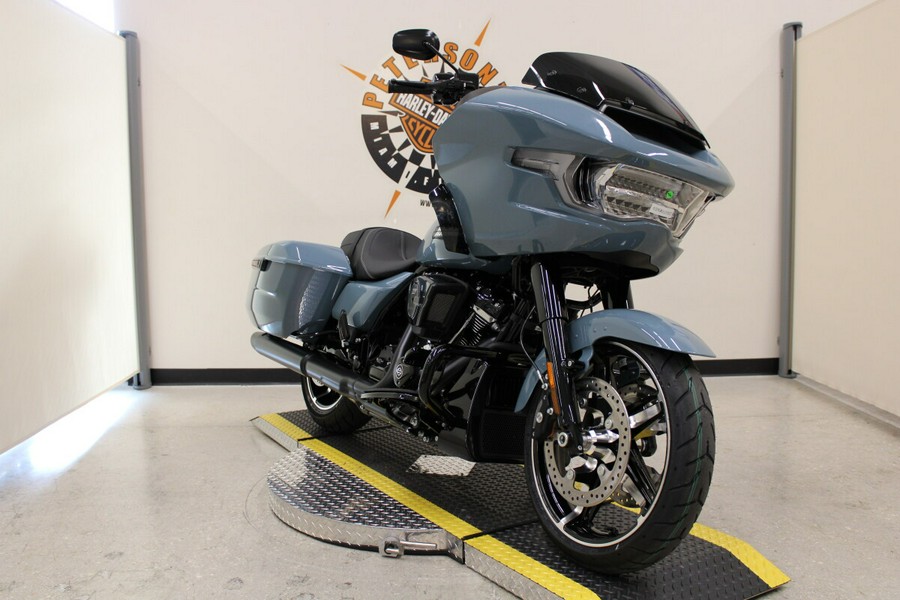 FLTRX 2024 Road Glide™