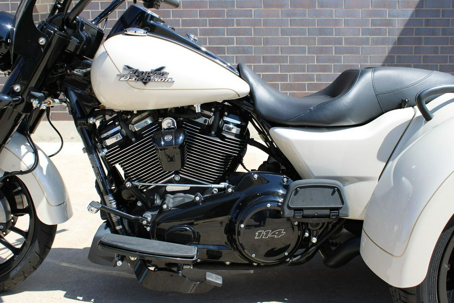 2023 Harley-Davidson® FLRT - Freewheeler®