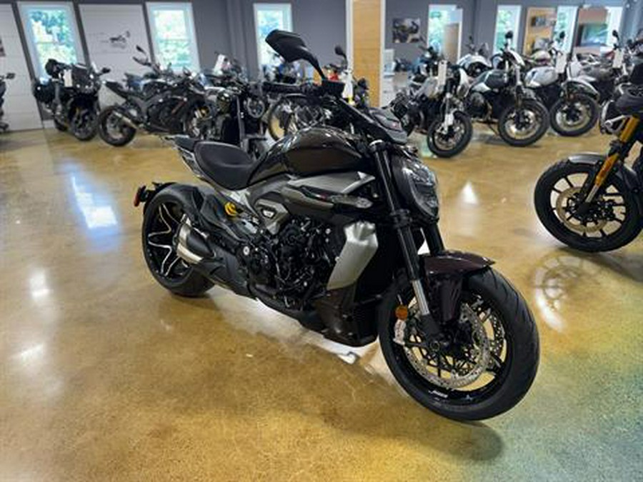 2026 Ducati XDiavel V4