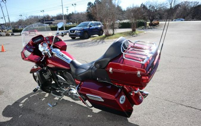 2011 Harley-Davidson CVO™ Road Glide® Ultra