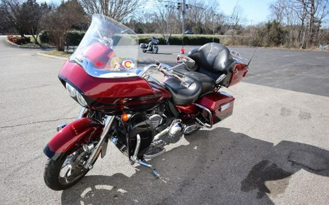2011 Harley-Davidson CVO™ Road Glide® Ultra