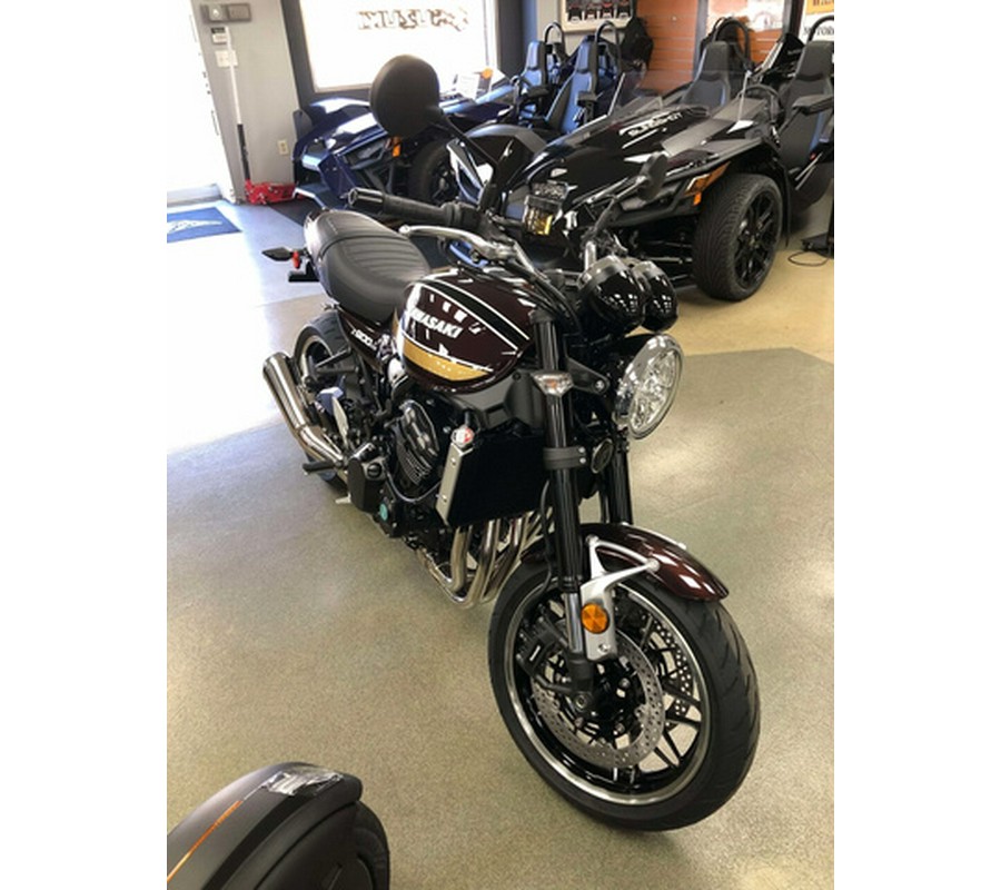 2025 Kawasaki Z900RS ABS