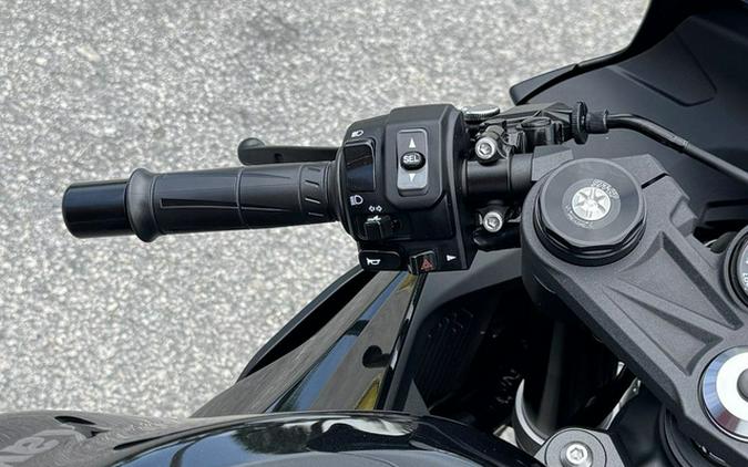 2027 Kawasaki Ninja ZX-6R ABS