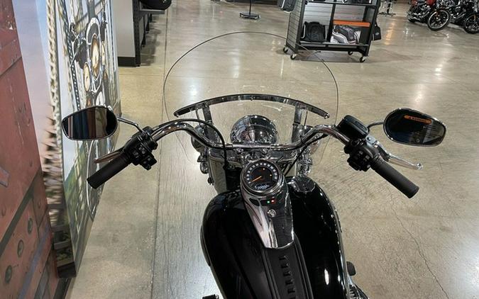 2024 Harley-Davidson Softail FLHCS - Heritage Classic