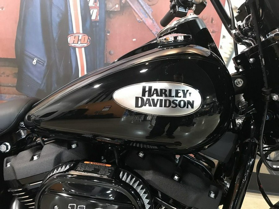 2024 Harley-Davidson Softail FLHCS - Heritage Classic