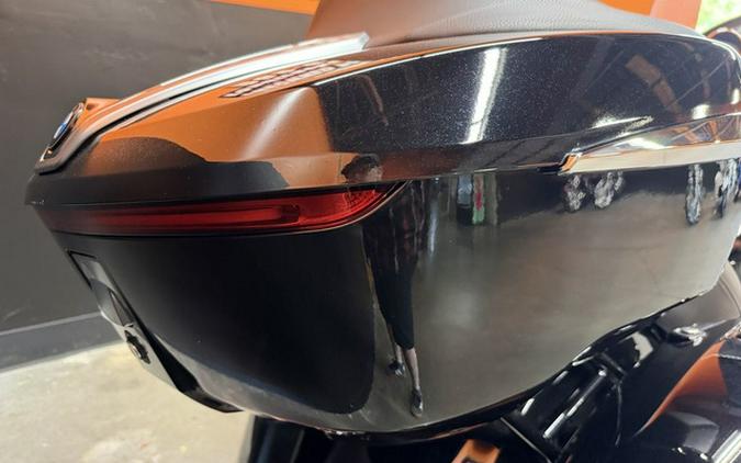 2023 BMW R 18 Transcontinental Black Storm Metallic