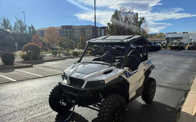 2027 Polaris® General XP 1000 Ultimate