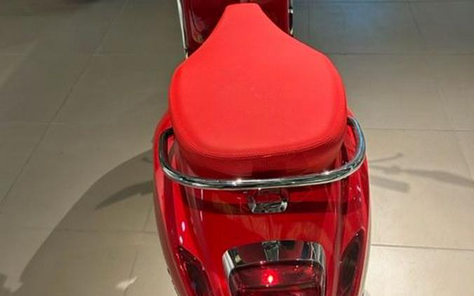 2023 Vespa Elettrica Red 70