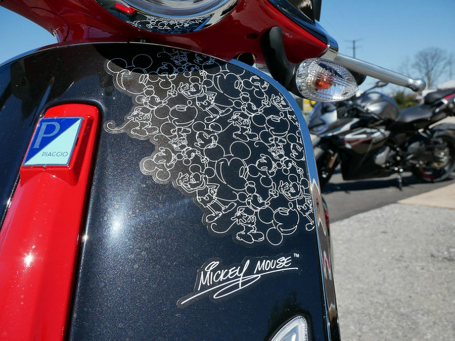 2023 Vespa Primavera 150 Disney Mickey Mouse Edition