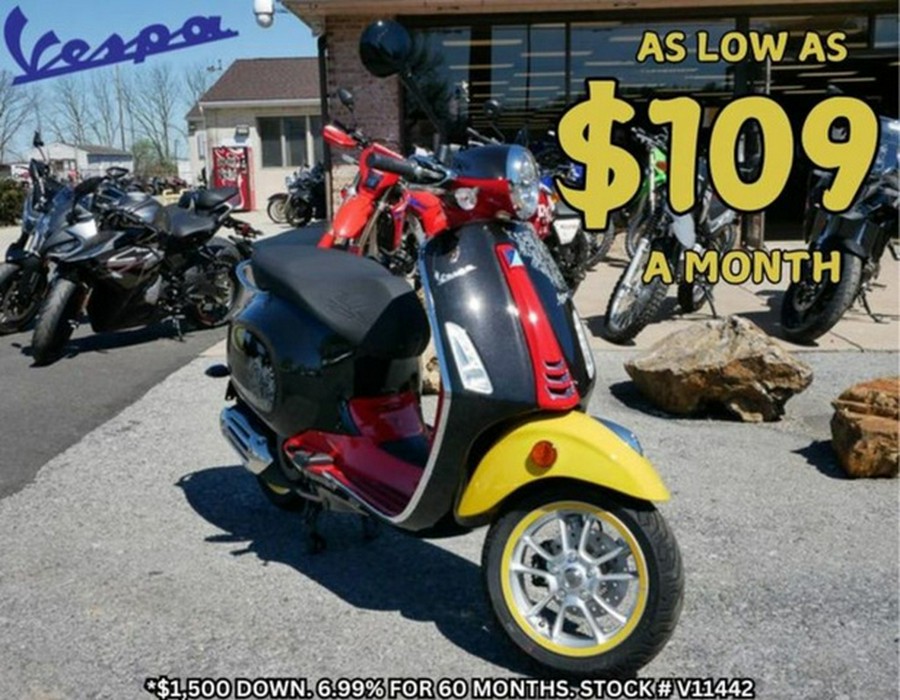 2023 Vespa Primavera 150 Disney Mickey Mouse Edition