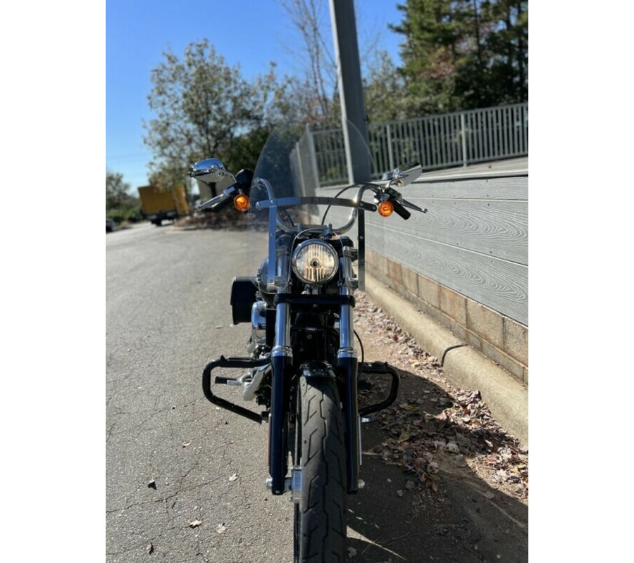 2015 Street Bob®