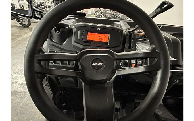2026 Can-Am DEFENDER MAX DPS HD7