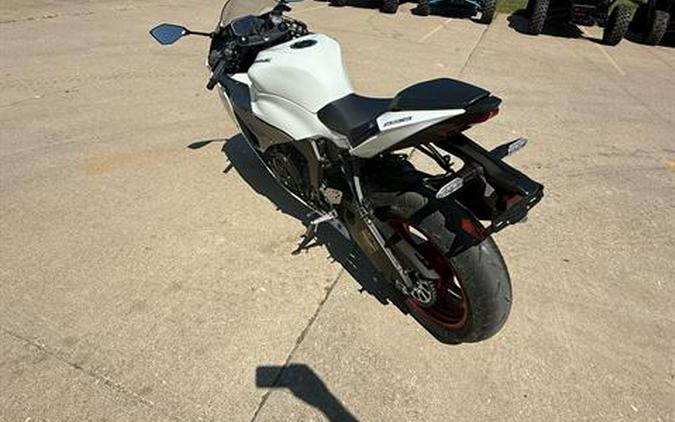 2025 Kawasaki Ninja® ZX™-6R