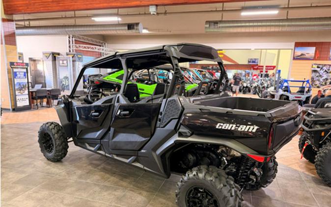 2026 Can-Am Commander MAX XT 700