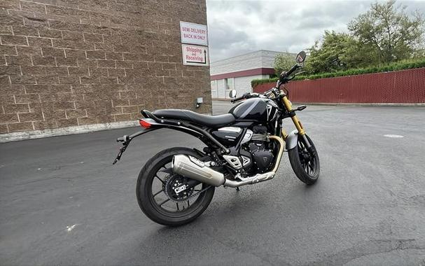 2025 Triumph Speed 400 Phantom Black / Storm Grey