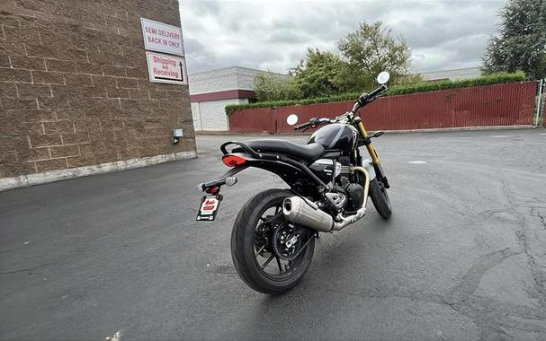 2025 Triumph Speed 400 Phantom Black / Storm Grey