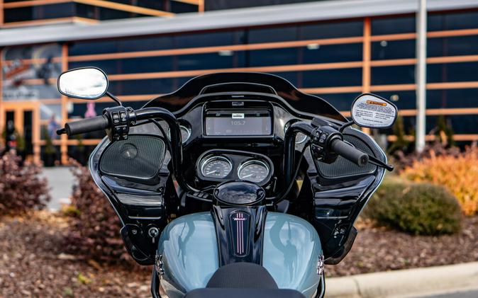 FLTRT 2024 Road Glide 3