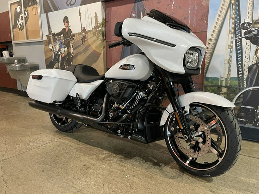 2024 Harley-Davidson FLHX - Street Glide