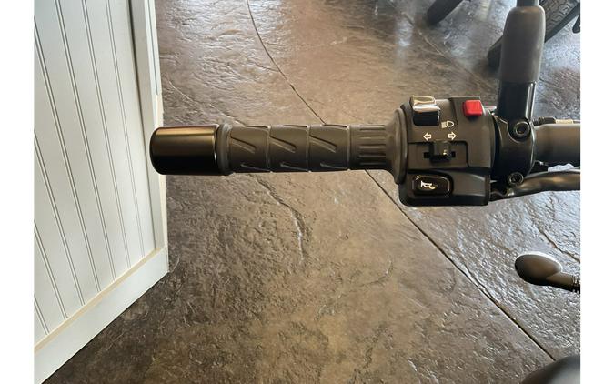 2025 Kawasaki Vulcan S Base