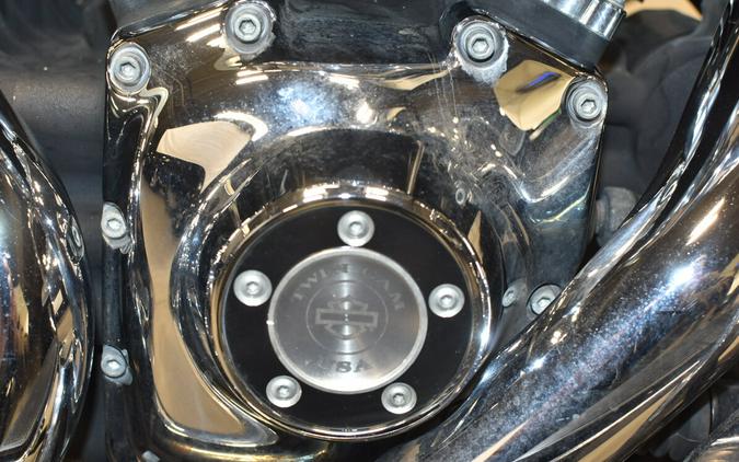 2015 Harley-Davidson Road King Classic