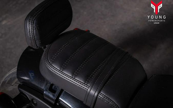 2023 Indian Scout Rogue Sixty ABS Titanium Smoke