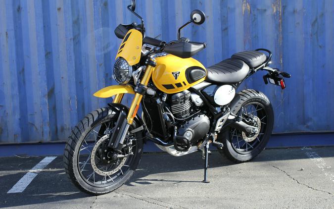 2026 Triumph Scrambler 400 XC