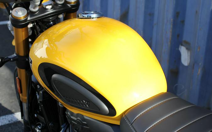 2026 Triumph Scrambler 400 XC