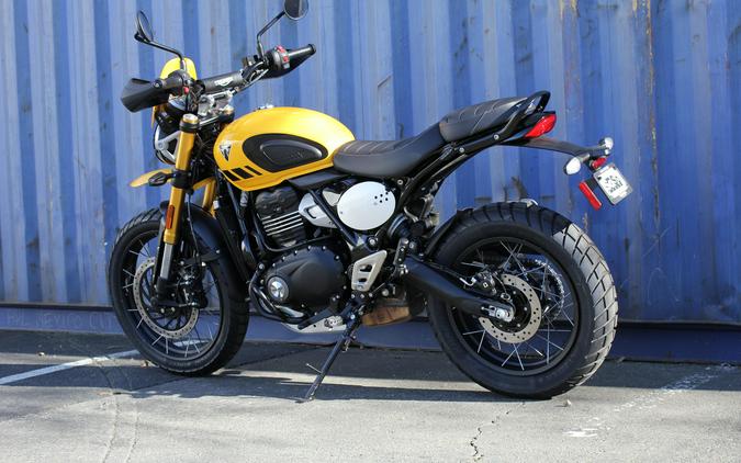 2026 Triumph Scrambler 400 XC