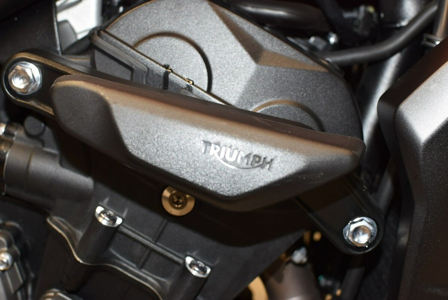 2023 Triumph Trident 660 Silver Ice Diablo Red