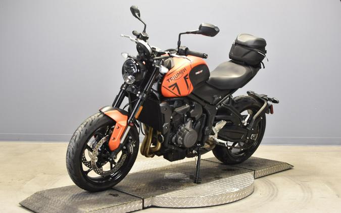 2023 Triumph Trident 660 Silver Ice Diablo Red