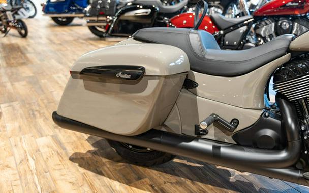 2023 Indian Motorcycle® Springfield® Dark Horse® Quartz Gray