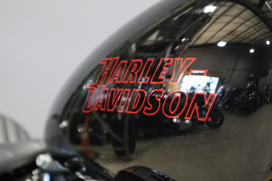 2023 Harley-Davidson Softail Standard