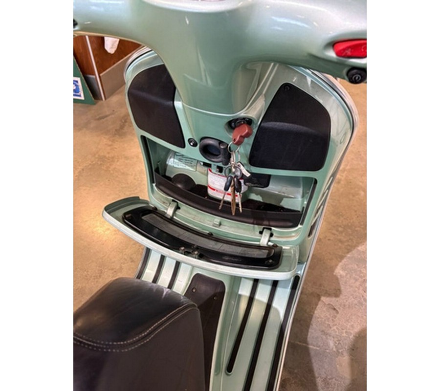 2005 Vespa Granturismo 200