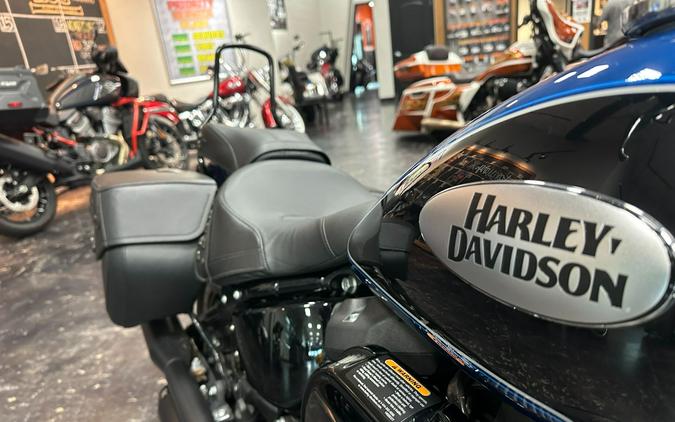 2022 Harley-Davidson Heritage Classic 114