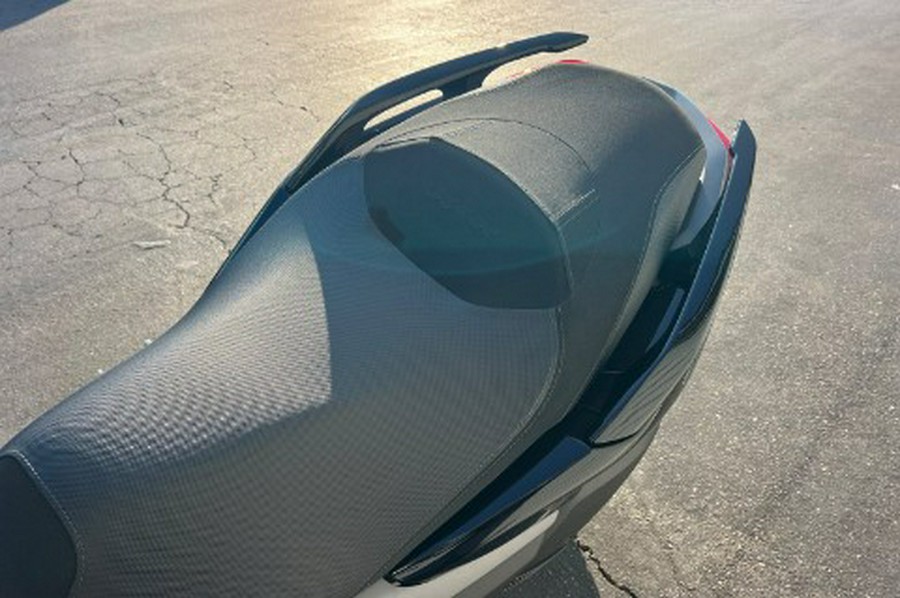 2025 Yamaha XMAX