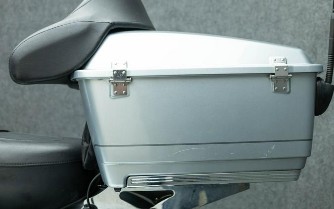 2011 HARLEY DAVIDSON FLHTCU ELECTRA GLIDE ULTRA CLASSIC