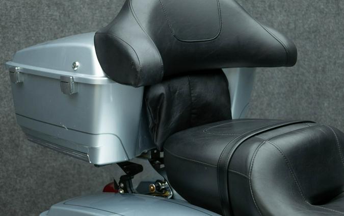 2011 HARLEY DAVIDSON FLHTCU ELECTRA GLIDE ULTRA CLASSIC