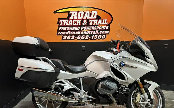 2022 BMW R 1250 RT 719 Mineral White Metallic