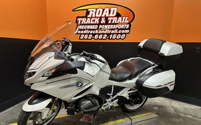 2022 BMW R 1250 RT 719 Mineral White Metallic