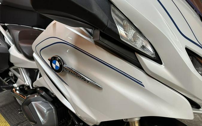 2022 BMW R 1250 RT 719 Mineral White Metallic