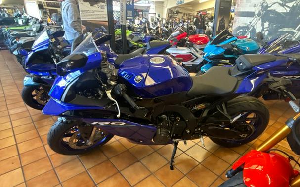 2026 Yamaha YZF R9 CA