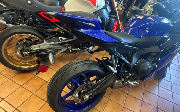 2026 Yamaha YZF R9 CA