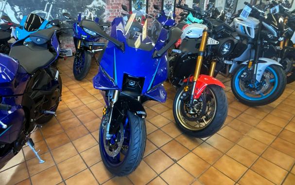 2026 Yamaha YZF R9 CA