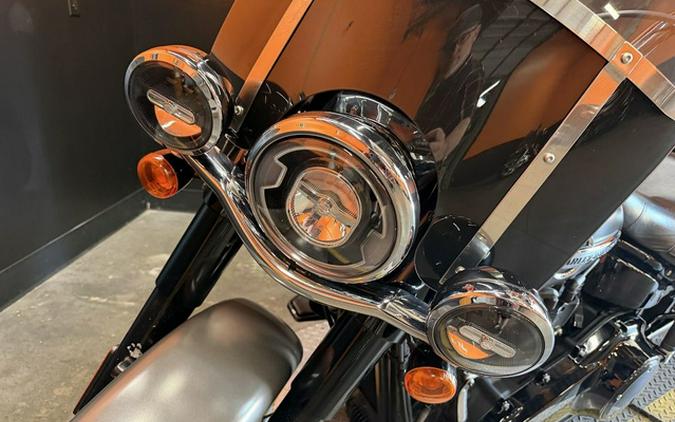 2018 Harley-Davidson Softail FLHC - Heritage Classic