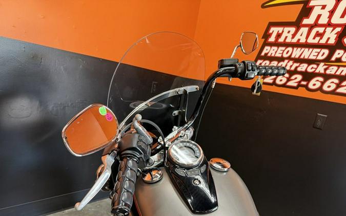 2018 Harley-Davidson Softail FLHC - Heritage Classic