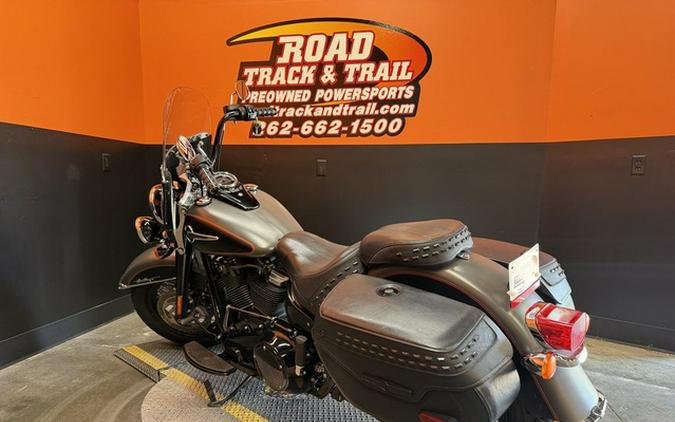 2018 Harley-Davidson Softail FLHC - Heritage Classic