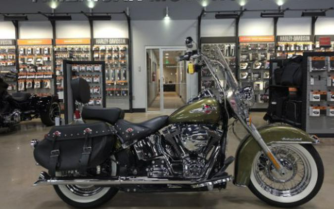 2016 Harley-Davidson Heritage Softail Classic (EFI)